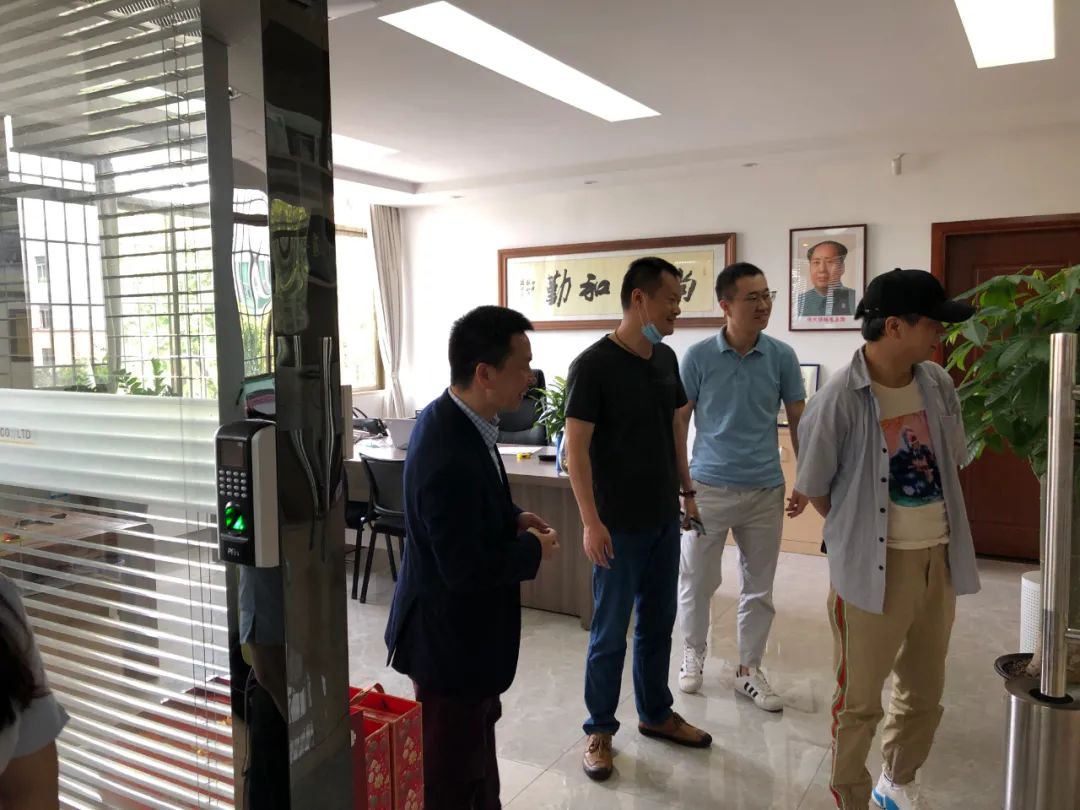 1649988588167038.jpg 640 (4).jpg